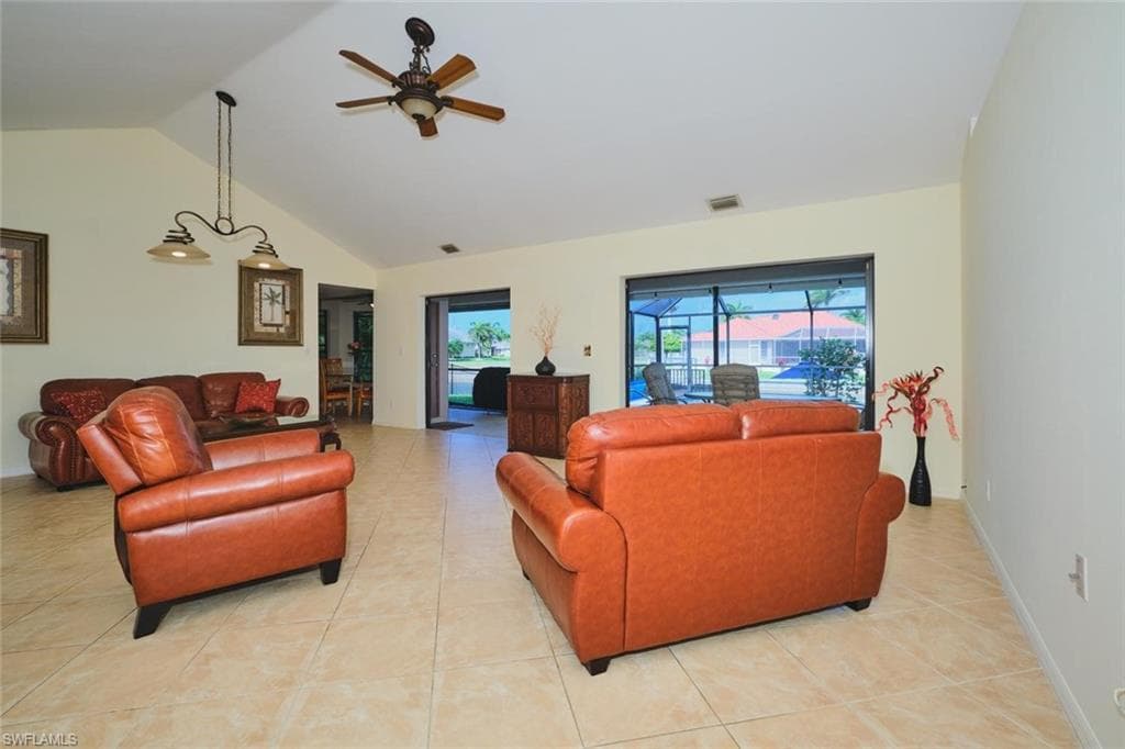 4122 SW 22nd CT-4