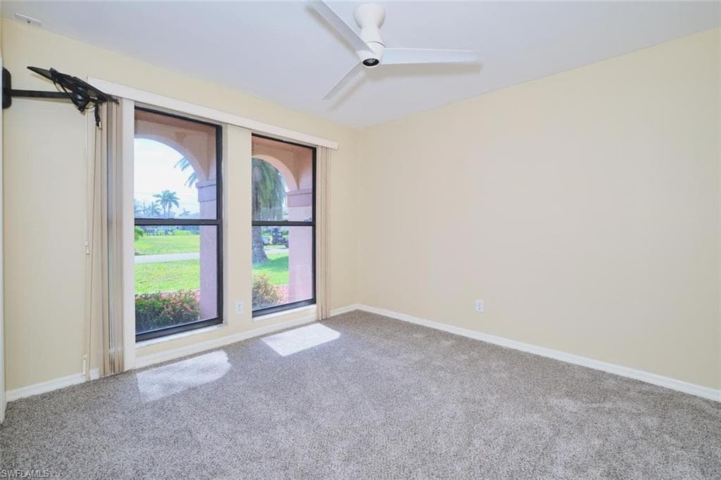 4122 SW 22nd CT-13