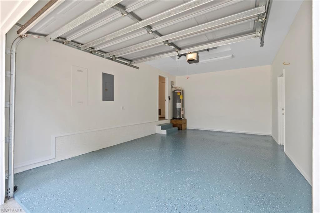 15555 Caloosa Creek CIR-37