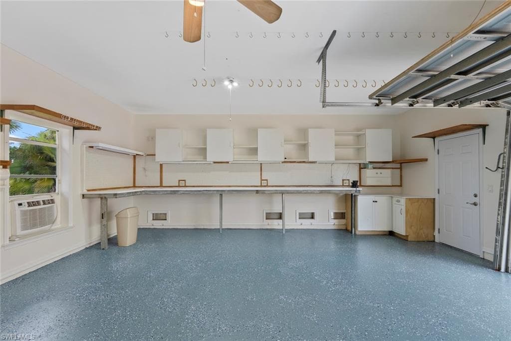 15555 Caloosa Creek CIR-39
