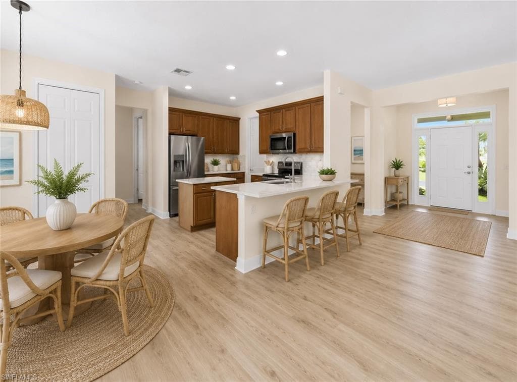 15555 Caloosa Creek CIR-7