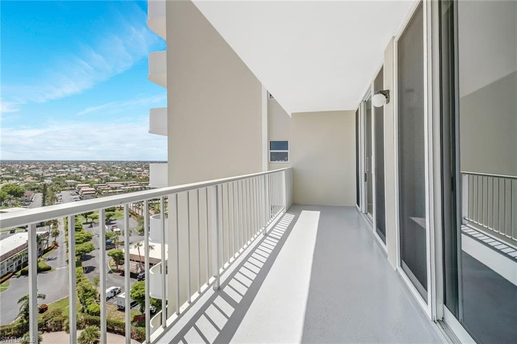 140 Seaview Ct Seaview CT 1504-18