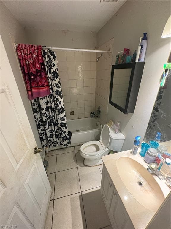 3123 Pine Tree DR-21