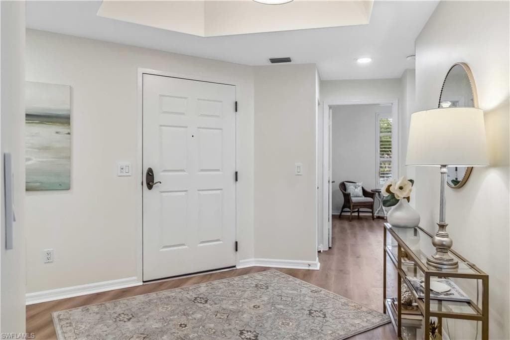 1001 Arbor Lake DR 101-1