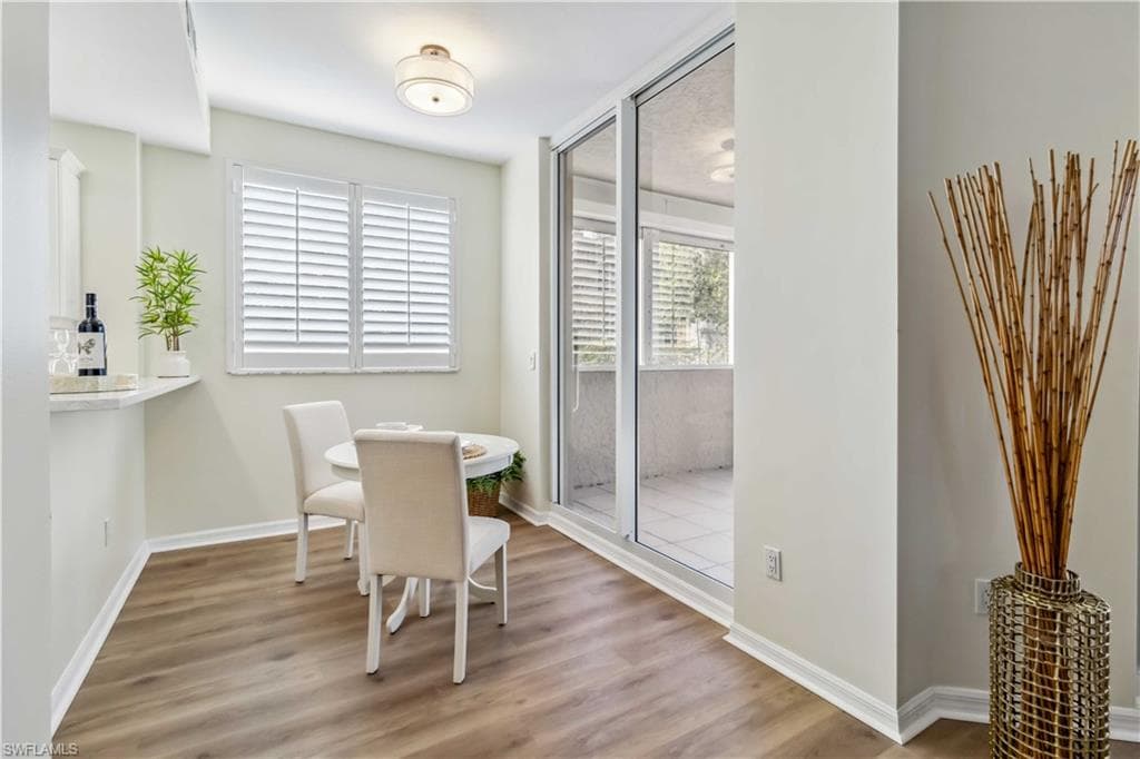 1001 Arbor Lake DR 101-12