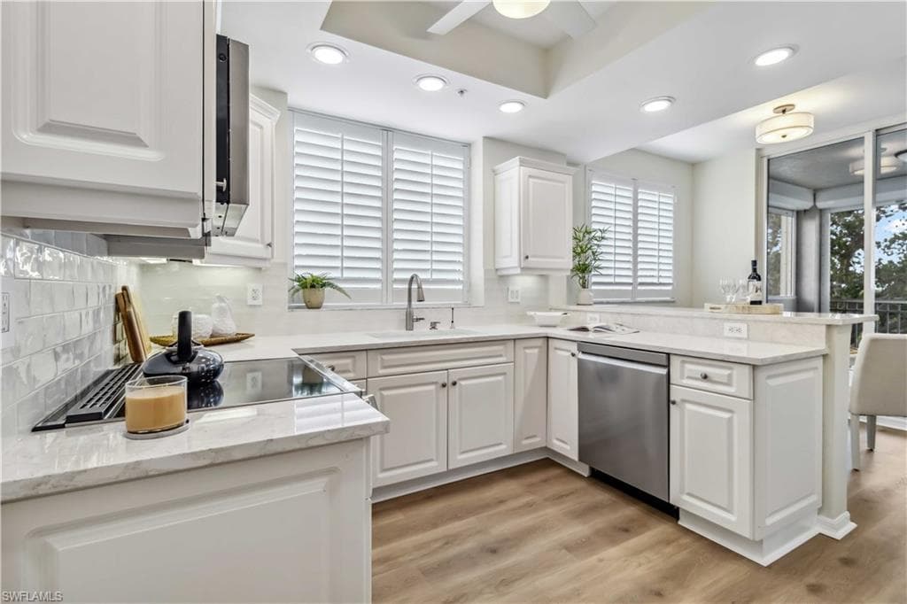 1001 Arbor Lake DR 101-16