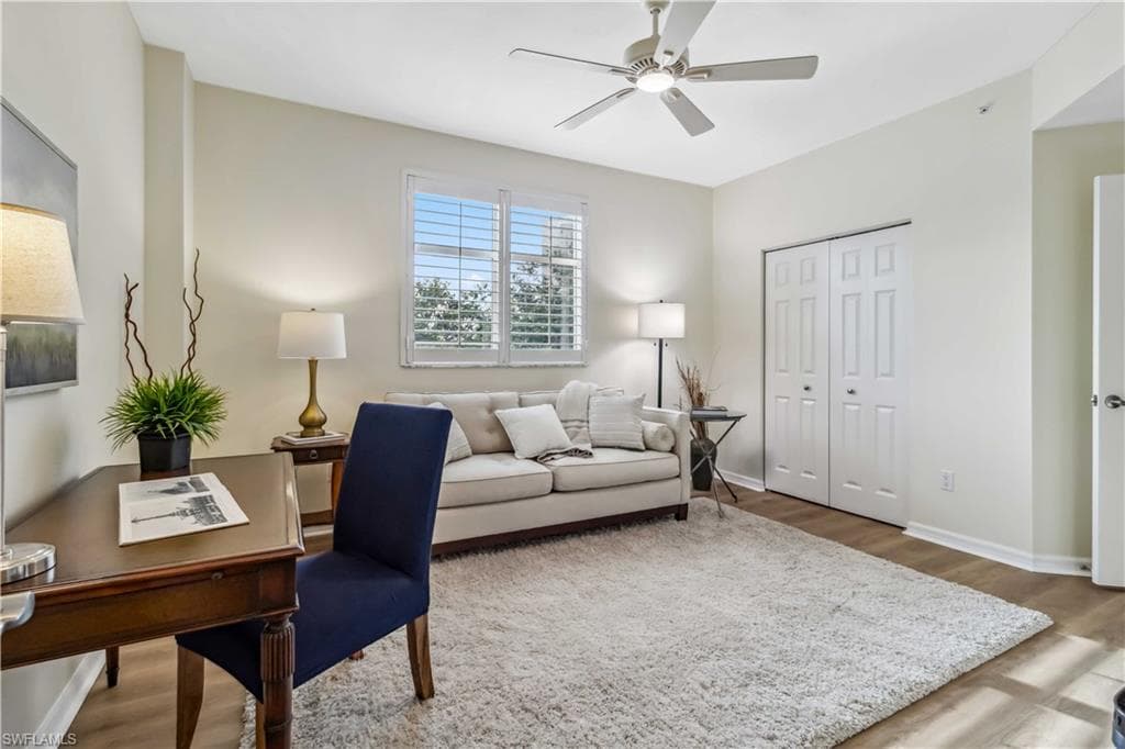 1001 Arbor Lake DR 101-2