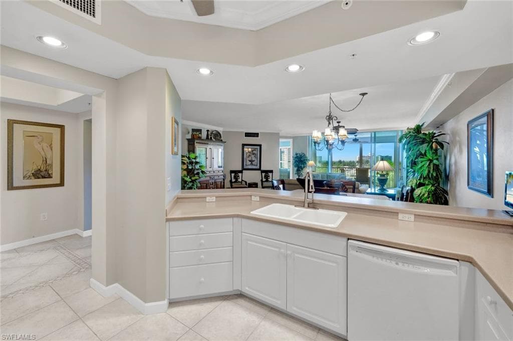 315 Dunes BLVD 404-5