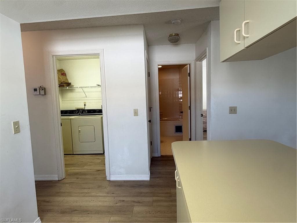 123 SW 47th TER 201-14
