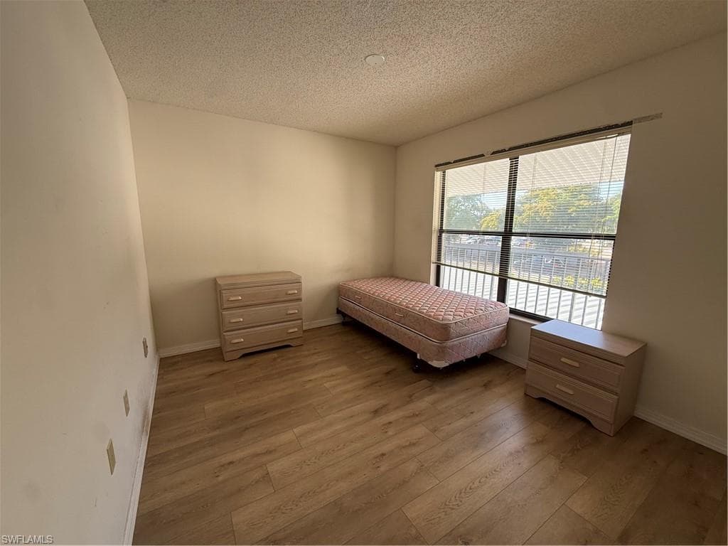 123 SW 47th TER 201-18