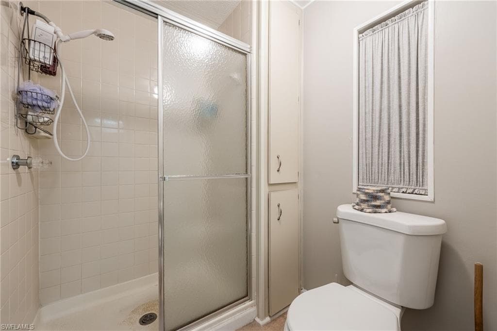 356 Nicklaus BLVD-21