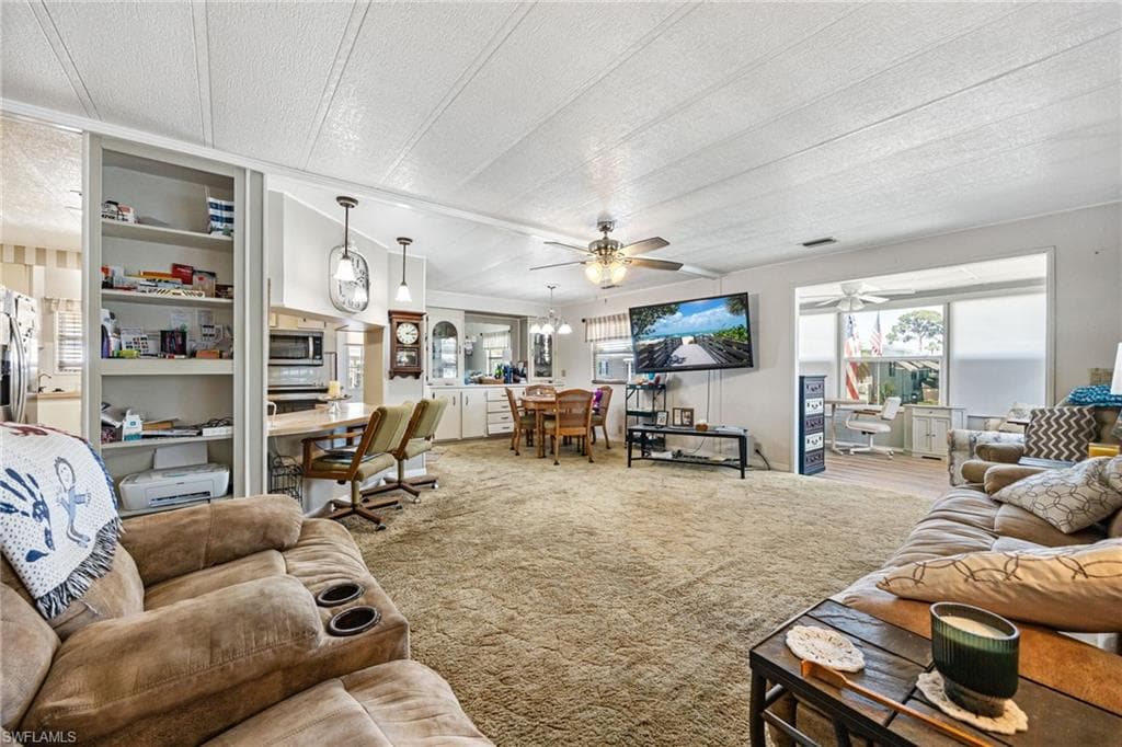356 Nicklaus BLVD-8