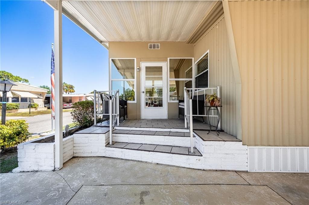 356 Nicklaus BLVD-3