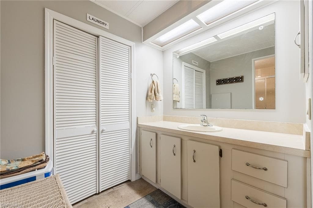 356 Nicklaus BLVD-20