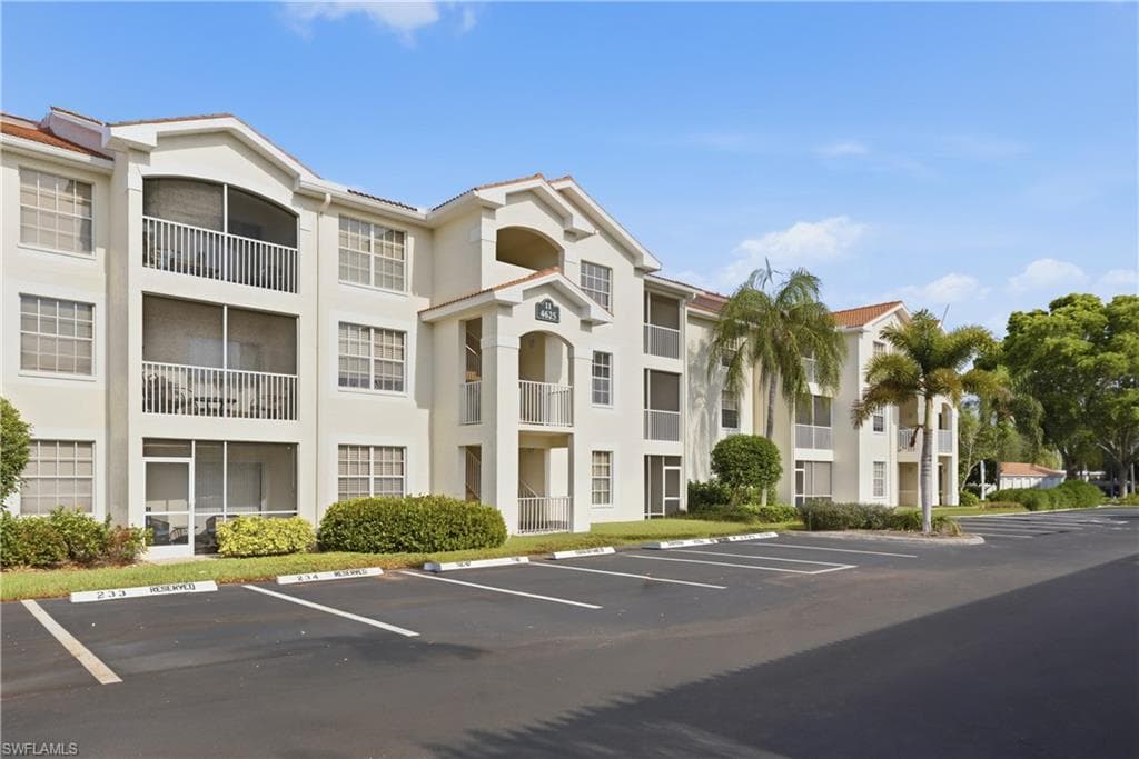 4625 Saint Croix LN 1126-13