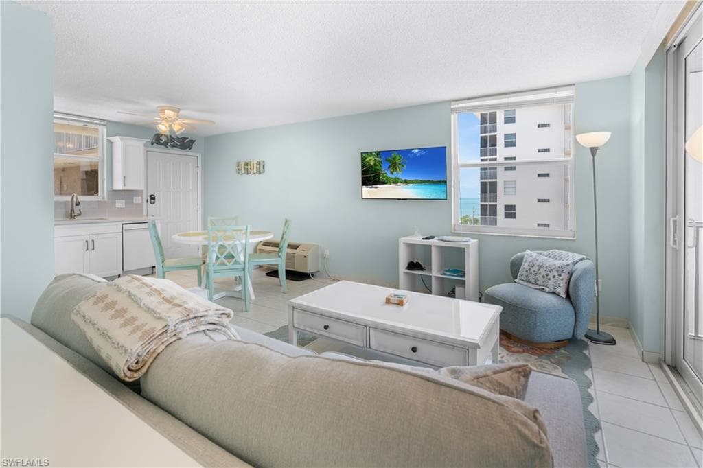 5700 Bonita Beach RD SW 3704-6