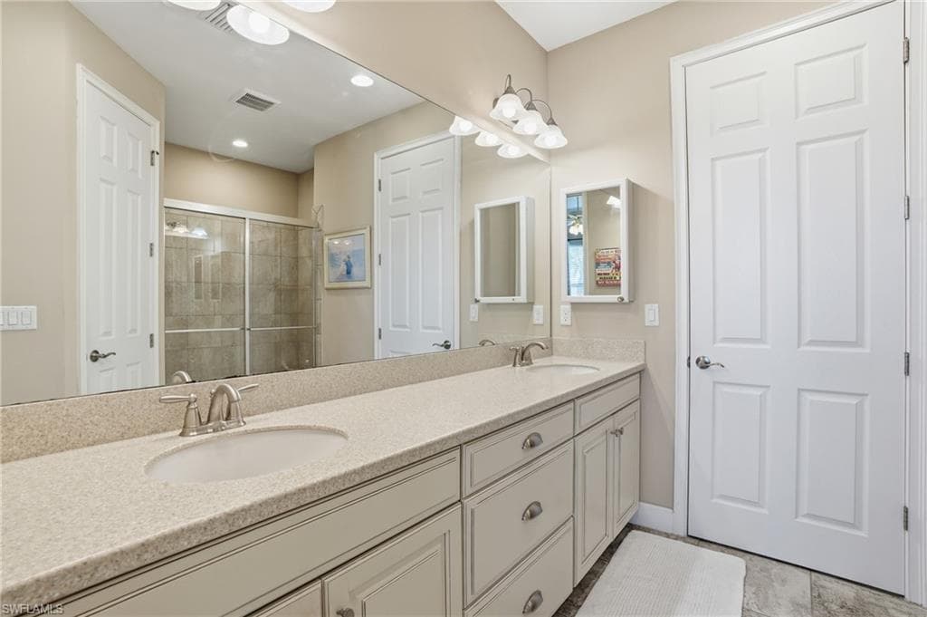 14648 Abaco Lakes DR-18
