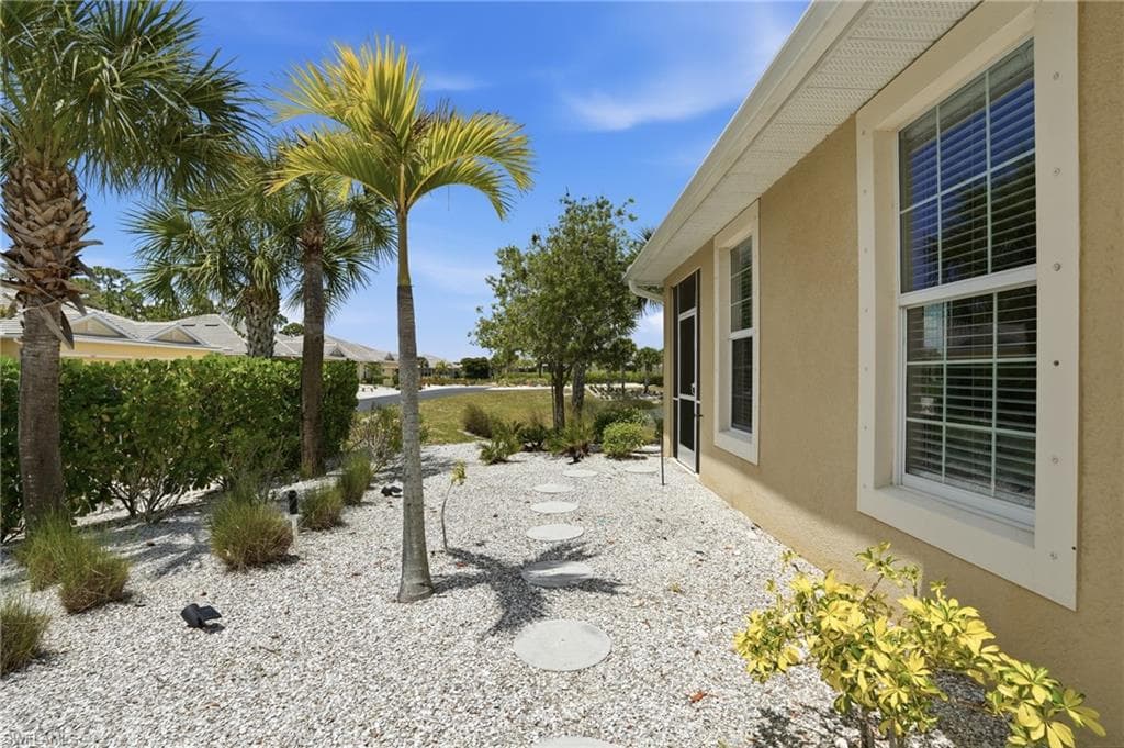 14648 Abaco Lakes DR-30
