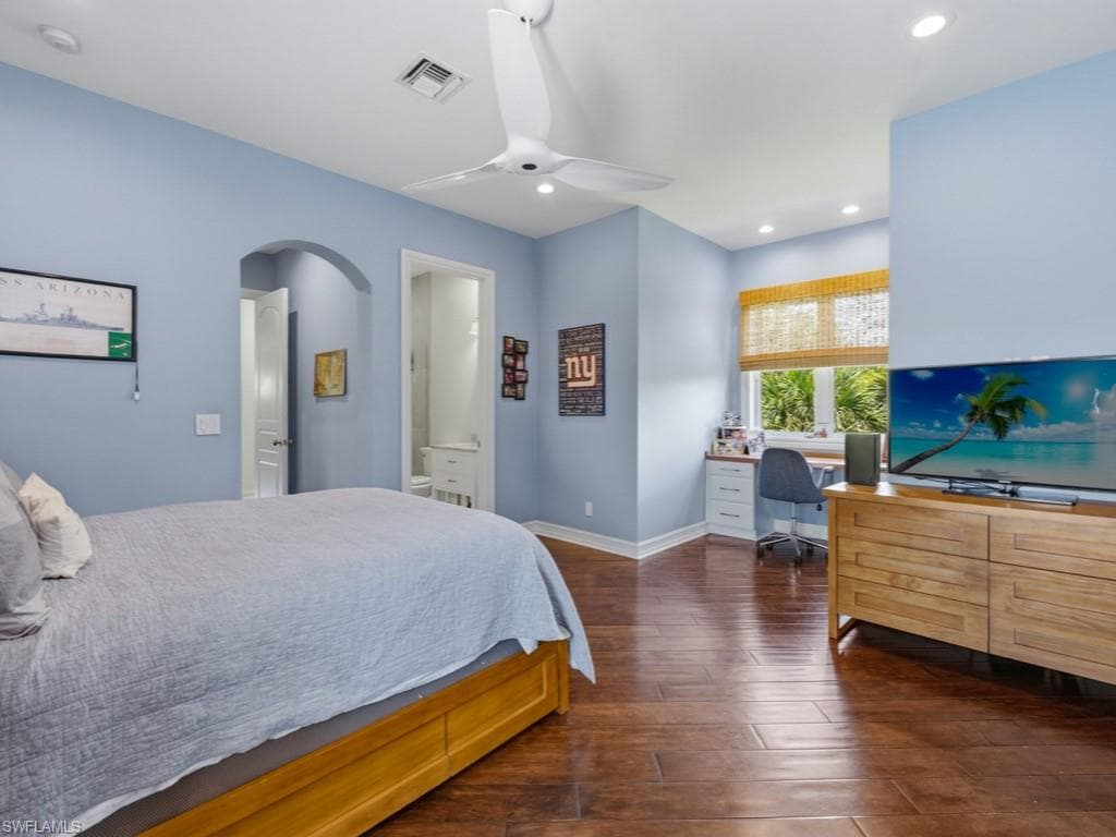 7051 Hunters RD-33