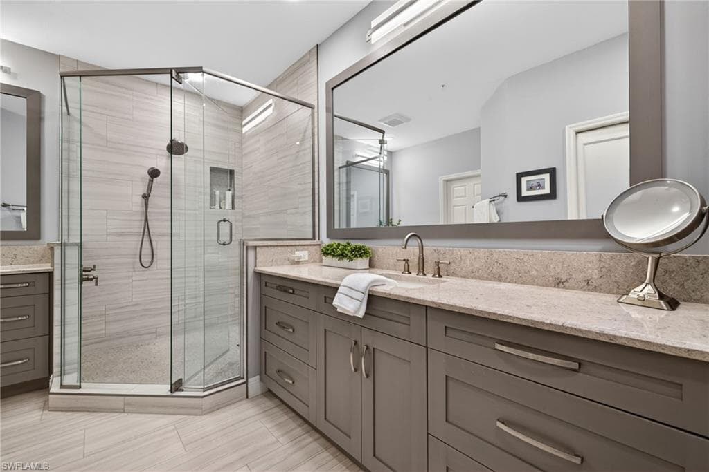 5015 Marina Cove DR 101-18