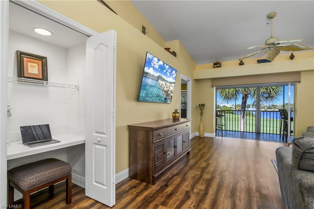 26841 Clarkston DR 202-8
