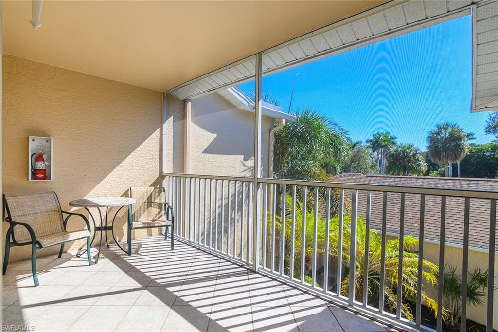 26841 Clarkston DR 202-17