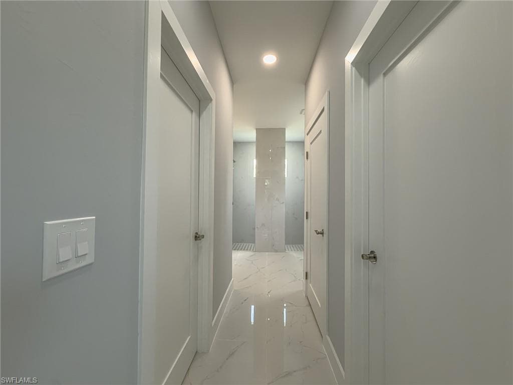 438 Raymer ST-13