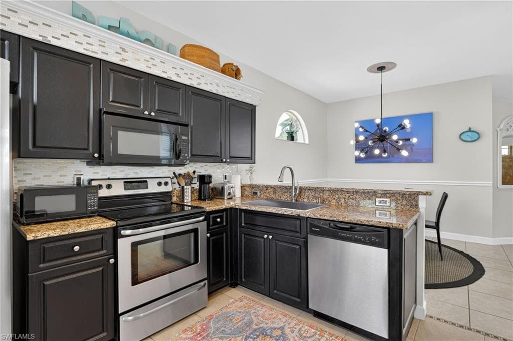 912 Briarwood BLVD-5