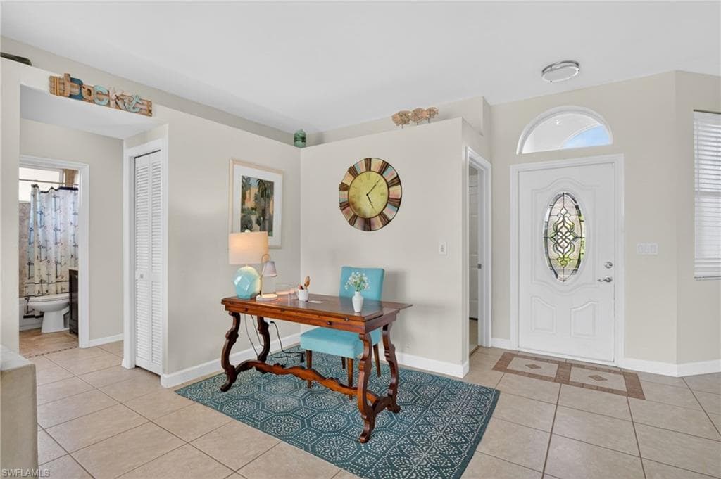 912 Briarwood BLVD-14