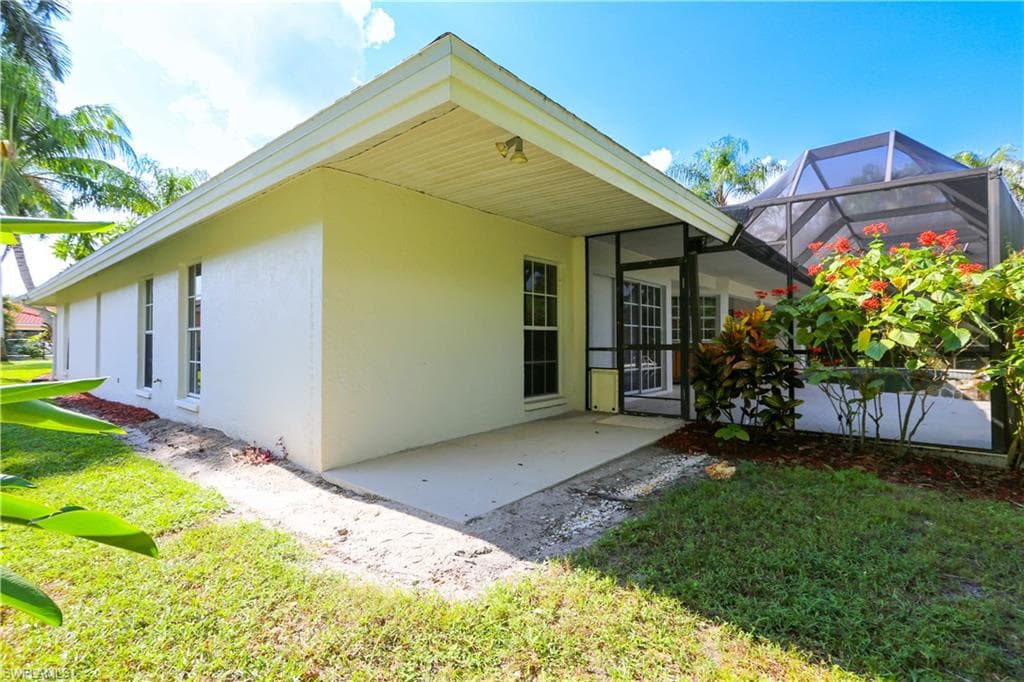 1040 Moon Lake DR-28