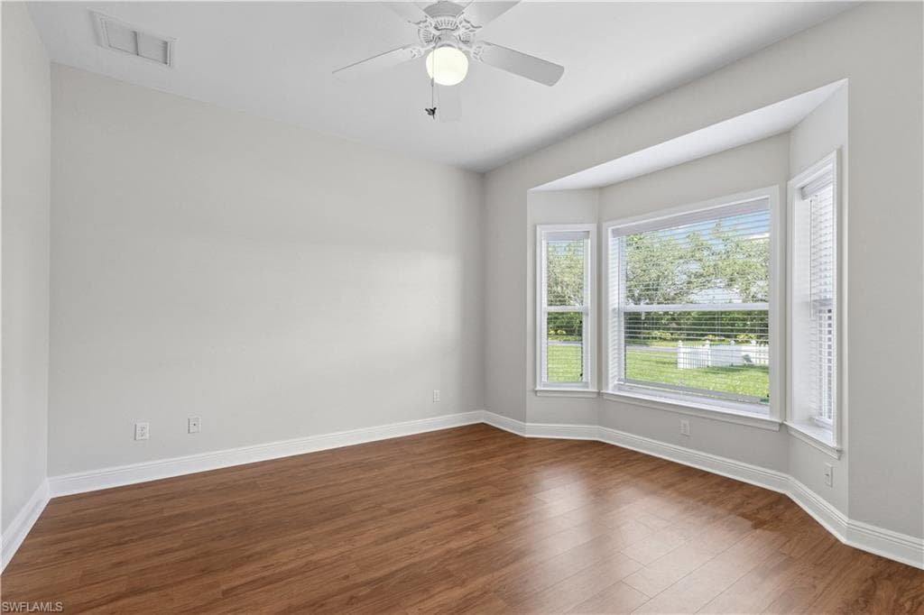 12573 Coconut Creek CT-27