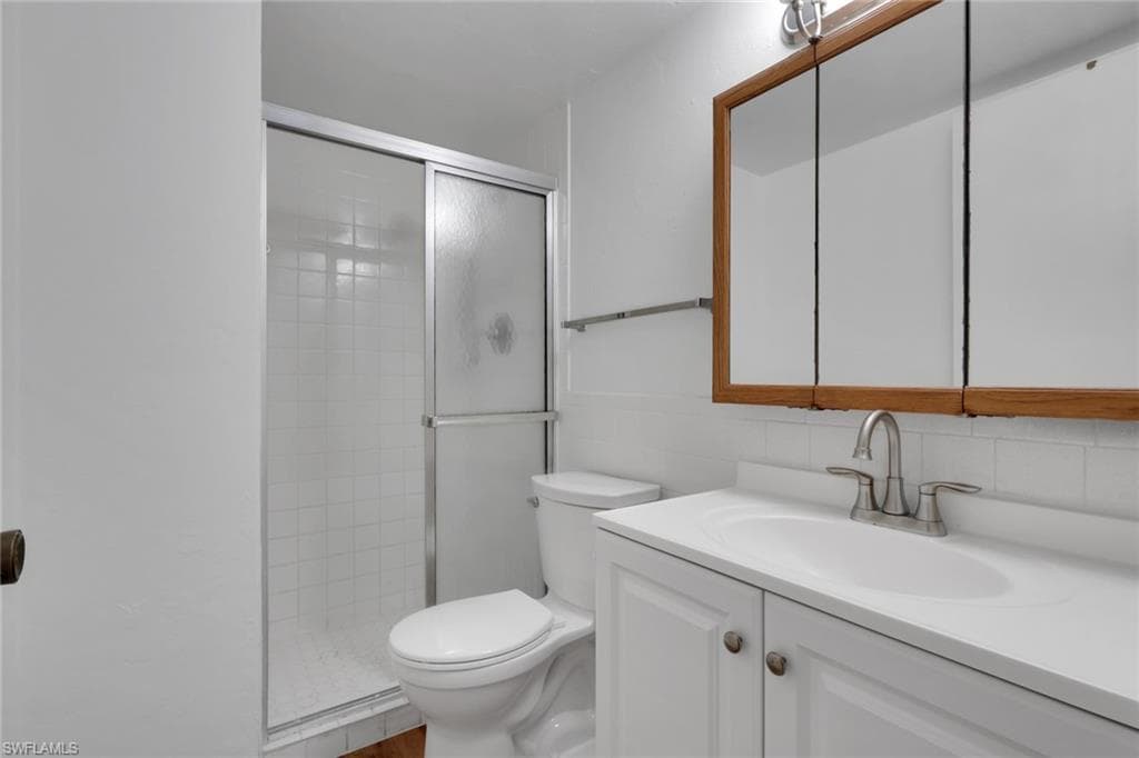 2828 Jackson ST C4-20