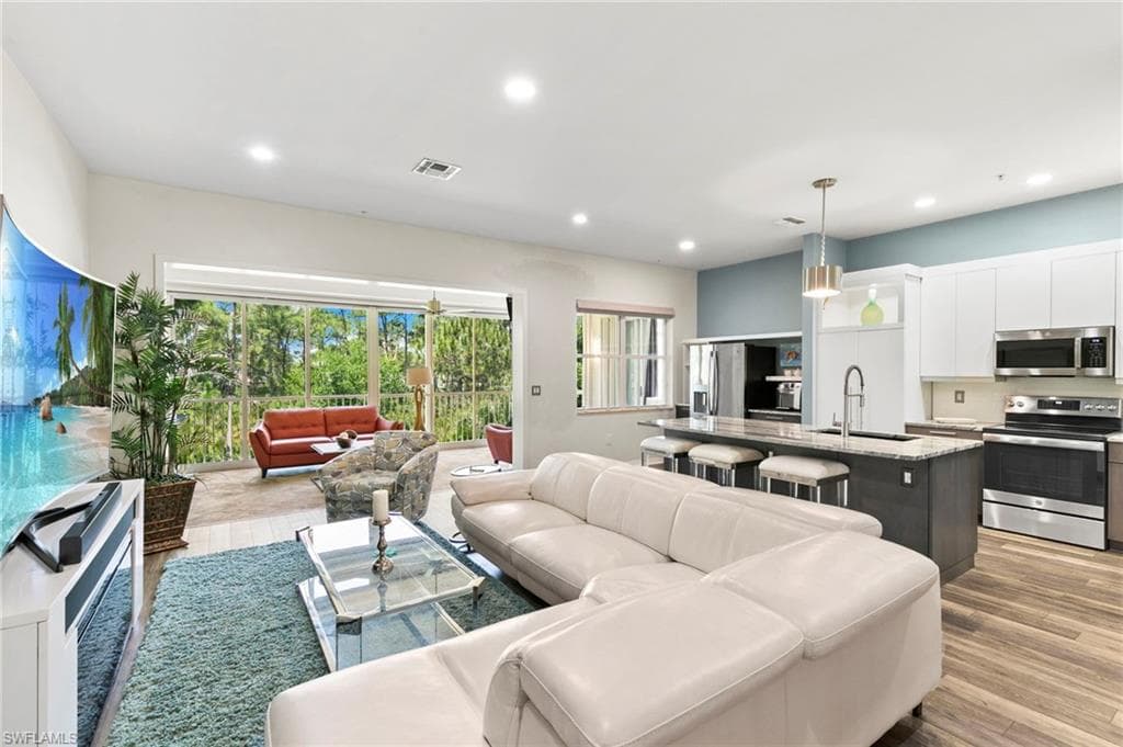 21552 Baccarat LN 201-6