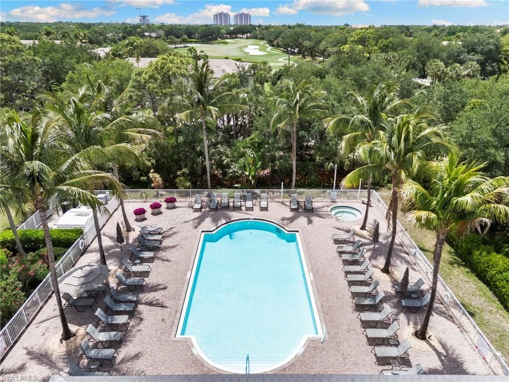 21552 Baccarat LN 201-32