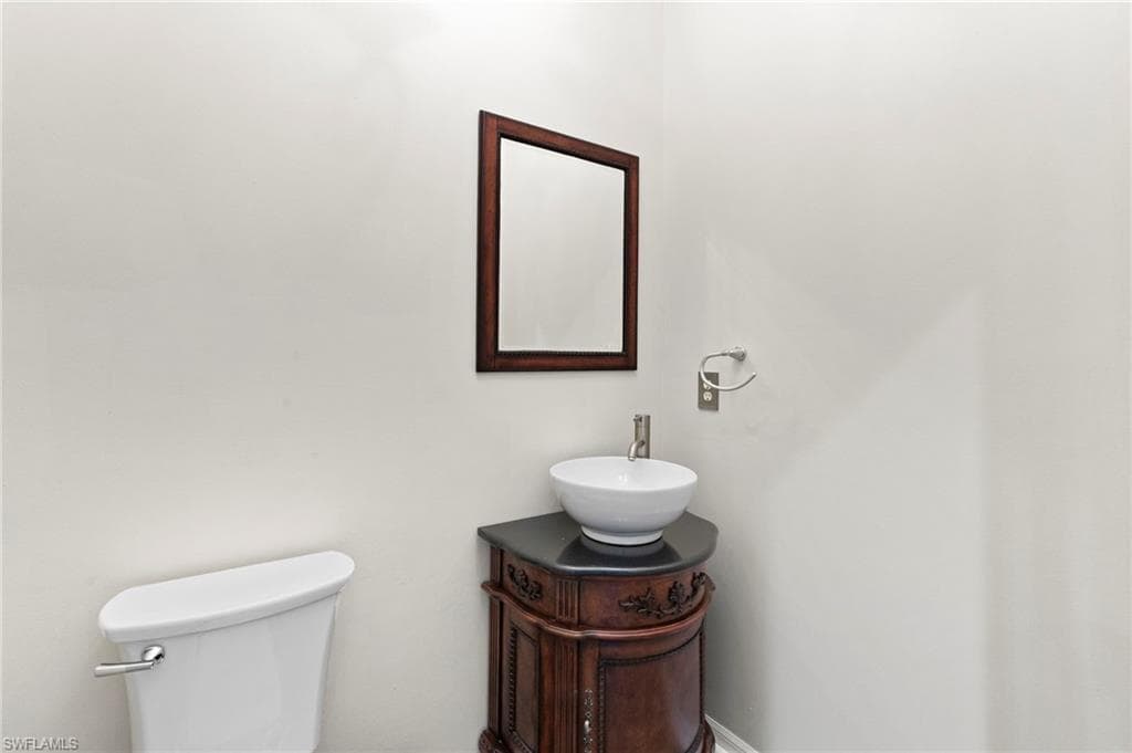 21552 Baccarat LN 201-20