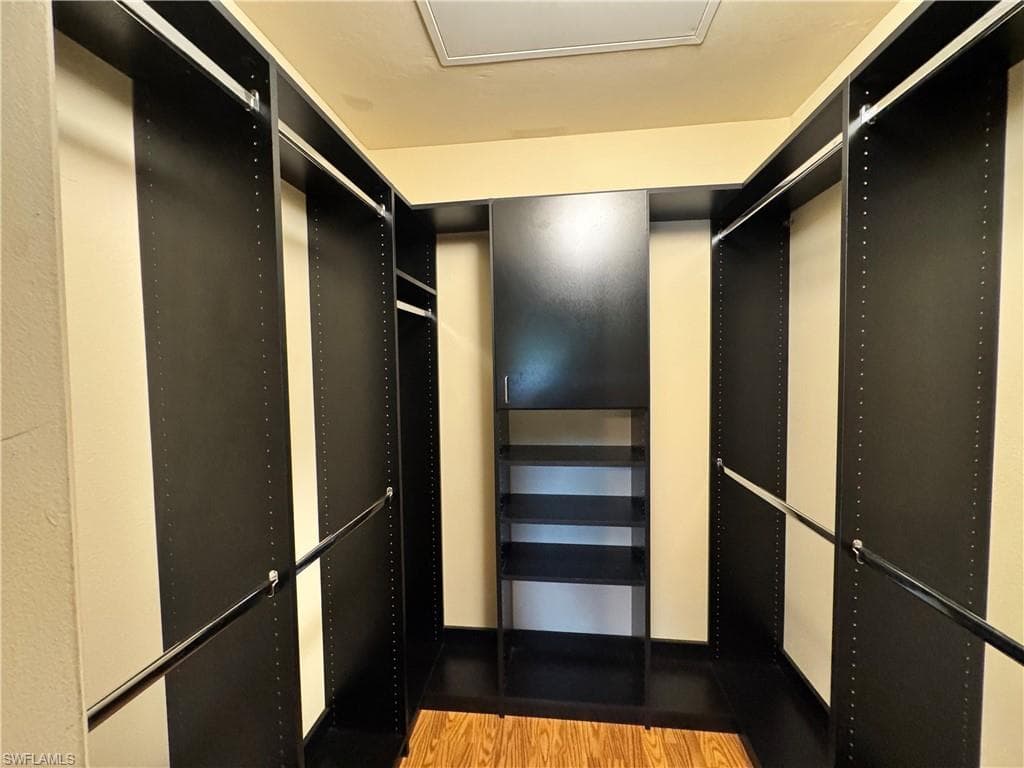 1723 Golf Club DR 6-11