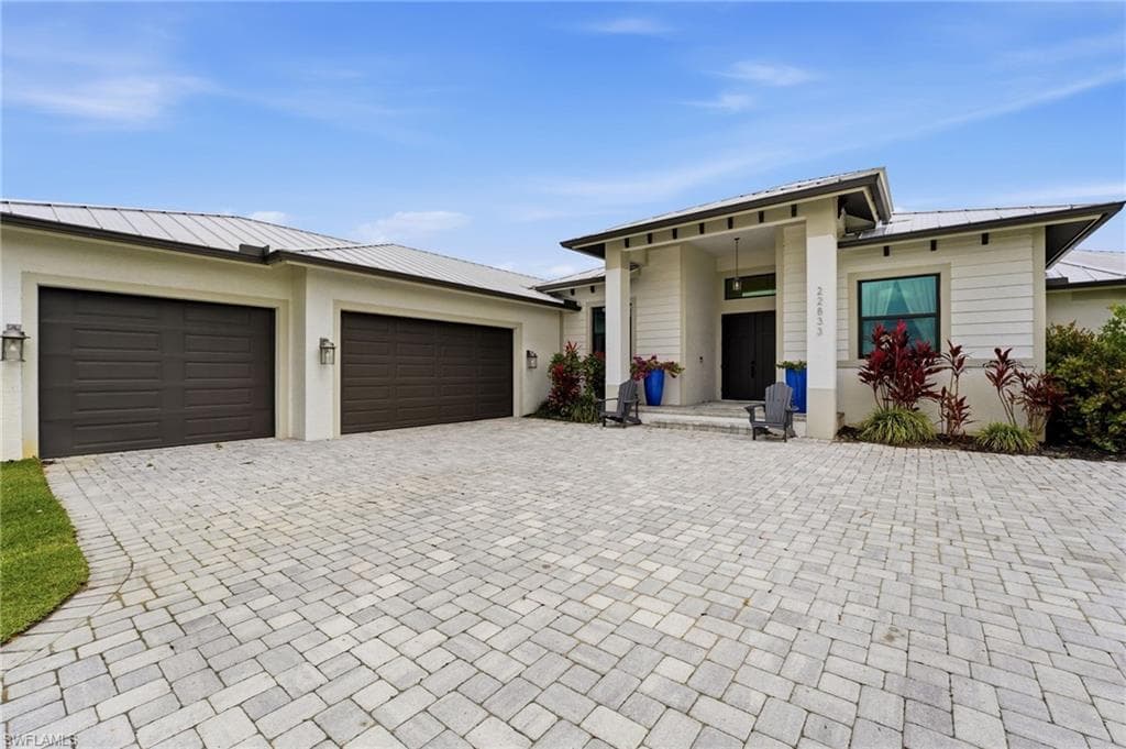 22833 Yellow Button LN-0