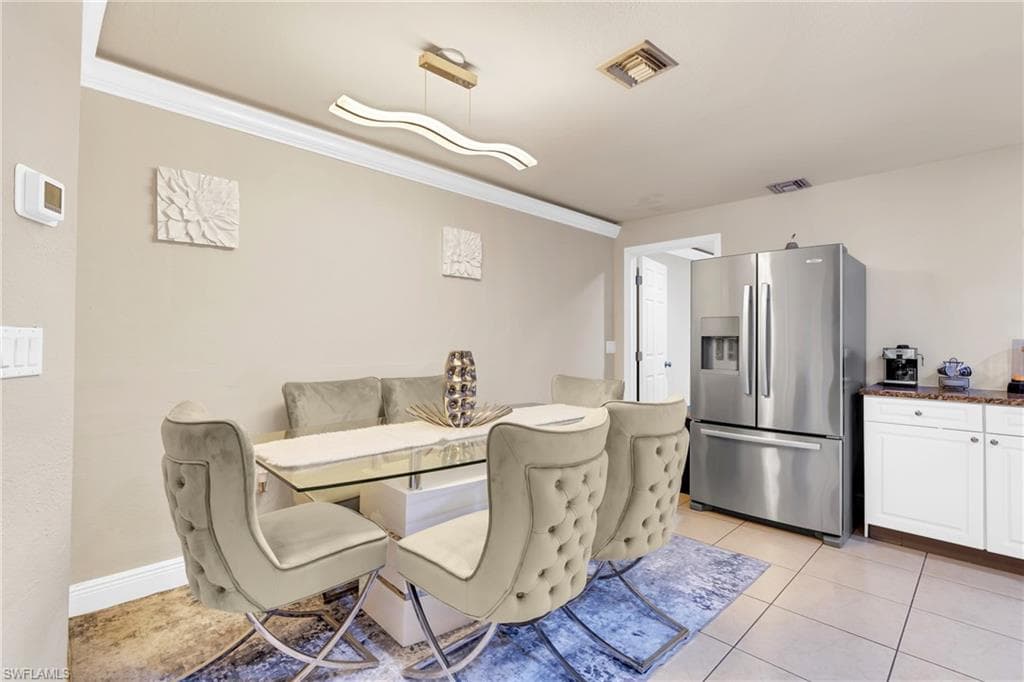4587 25th CT SW-22