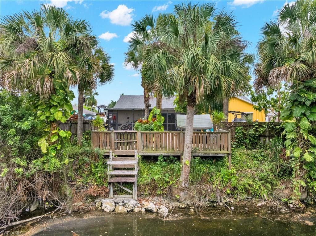 4587 25th CT SW-12