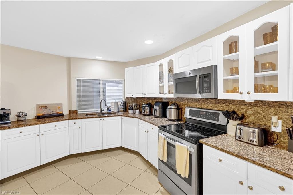 4587 25th CT SW-21