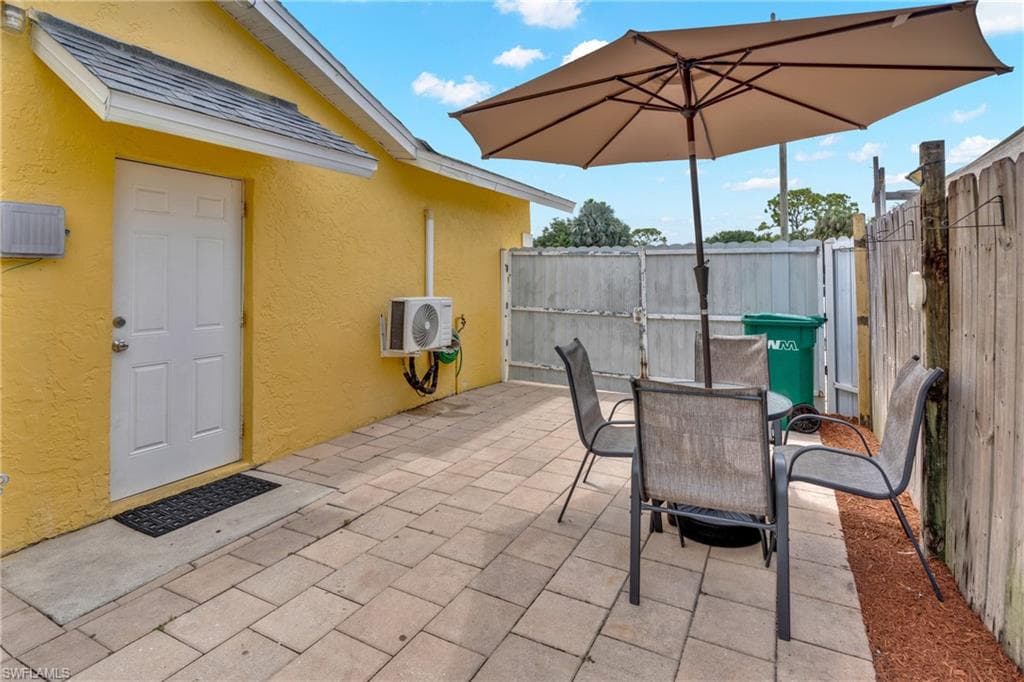 4587 25th CT SW-31