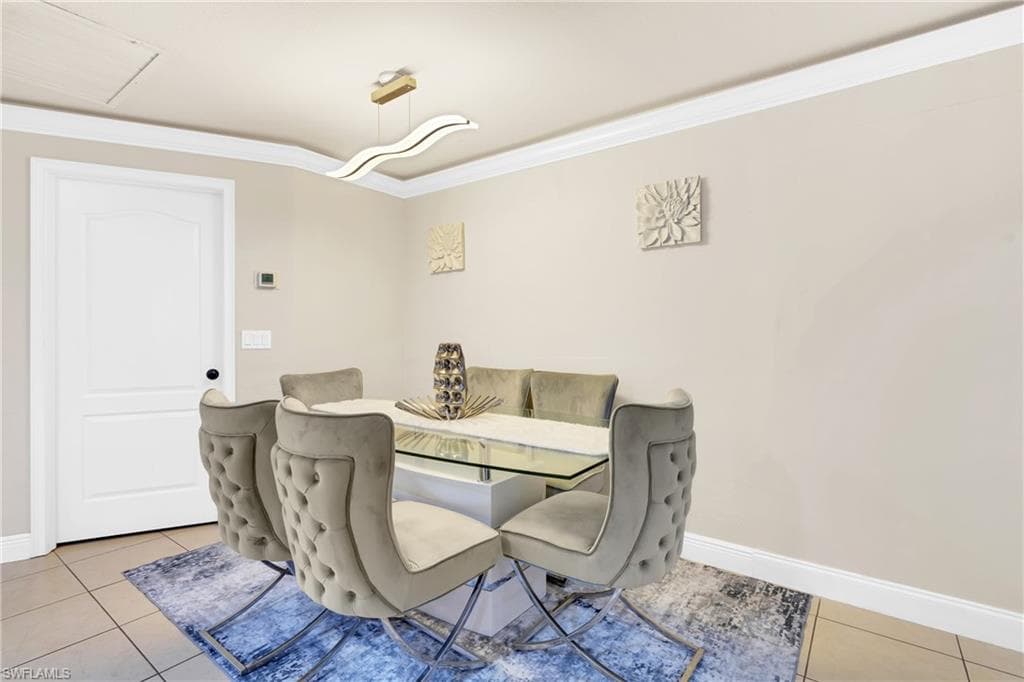 4587 25th CT SW-23