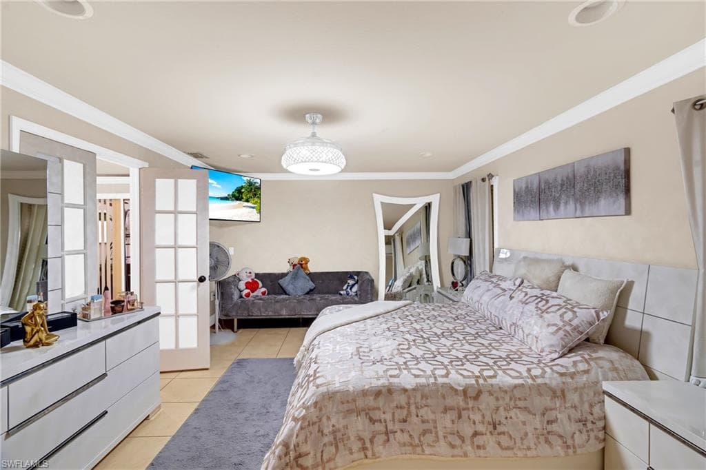 4587 25th CT SW-29