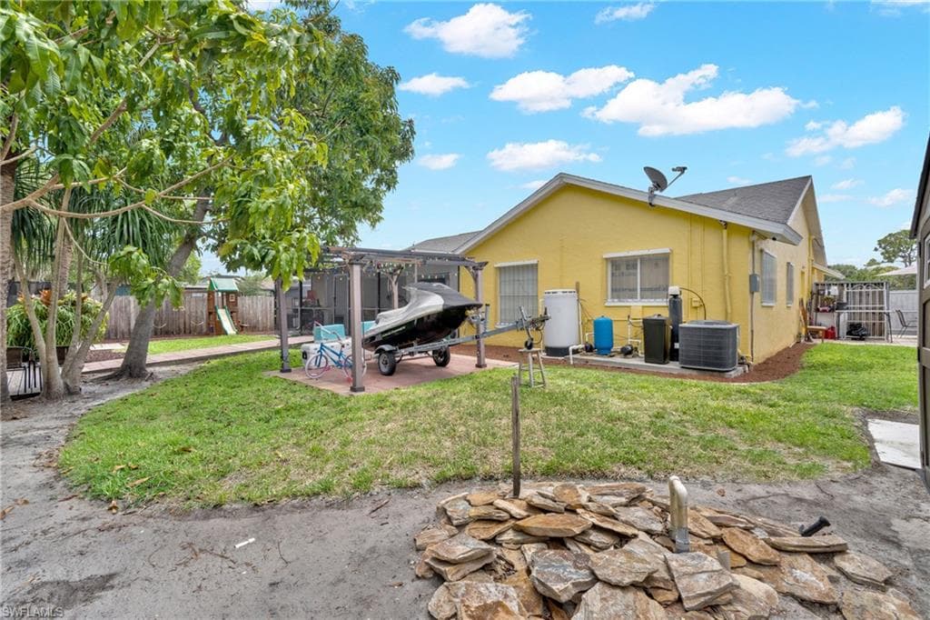 4587 25th CT SW-39