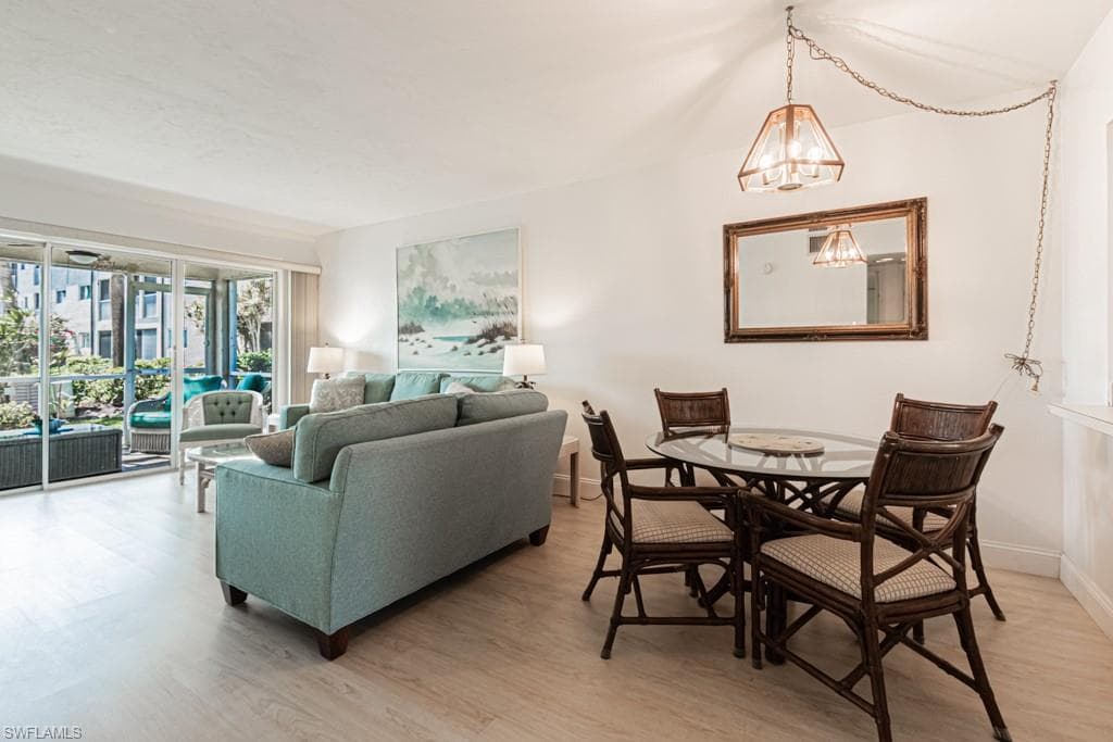 1022 Manatee RD D107-25