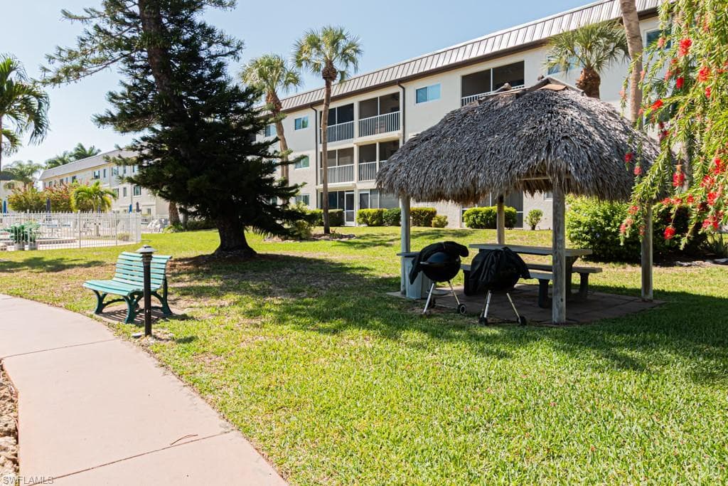 1022 Manatee RD D107-9