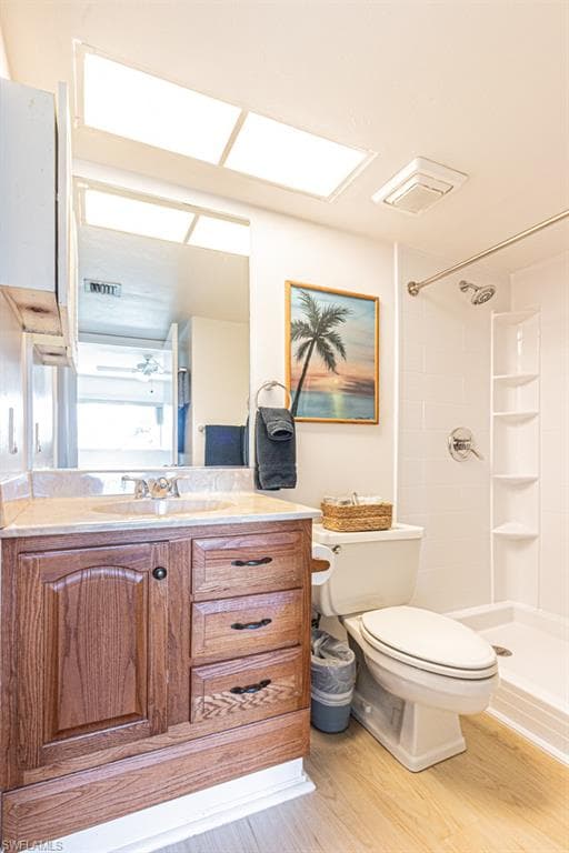 1022 Manatee RD D107-32