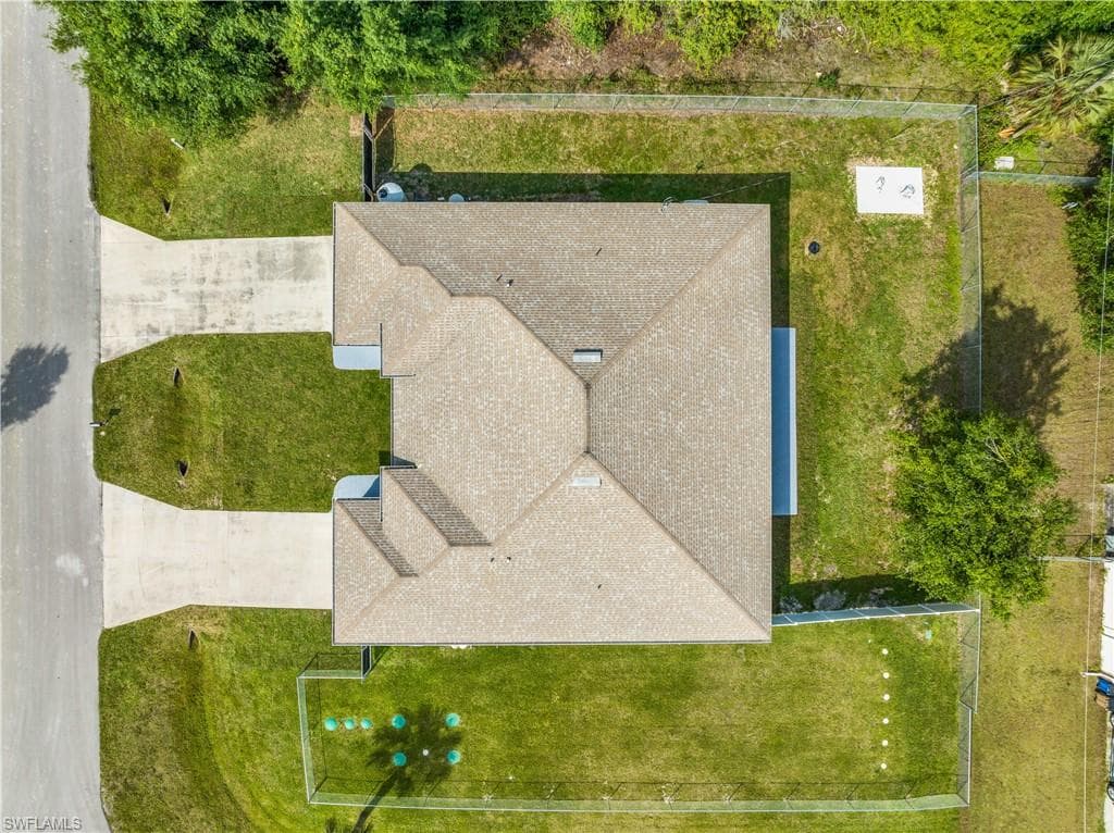 3802 La Rue ST-5