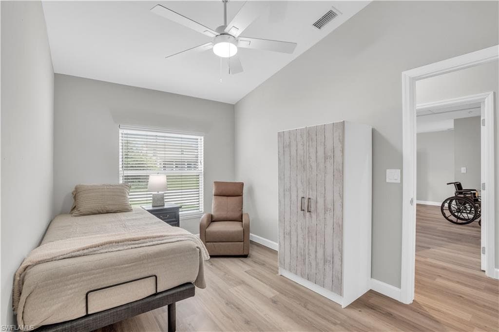 3802 La Rue ST-24