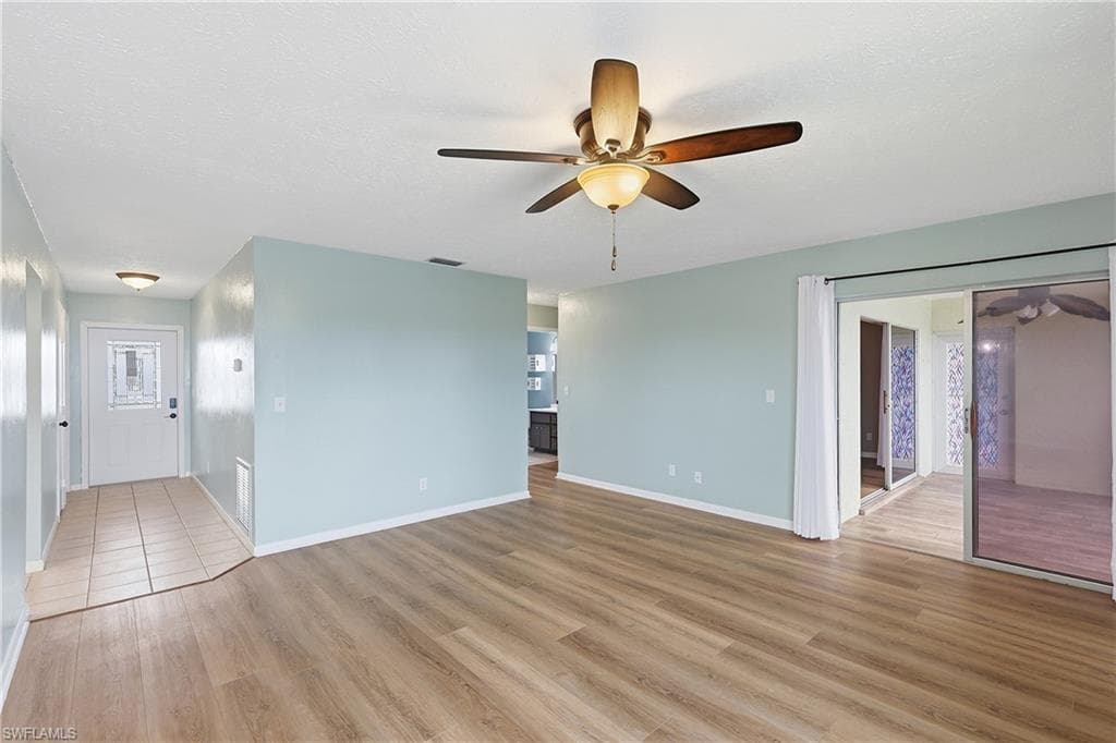 1304 Miramar ST 202-28